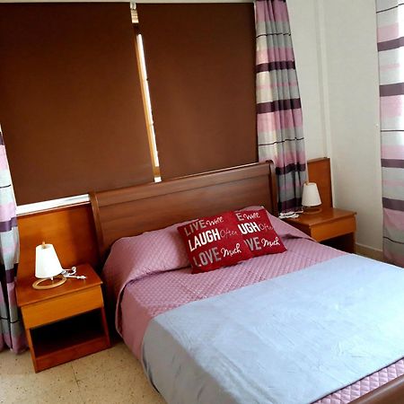 La Veranda Sea View Apartments 拉纳卡 客房 照片