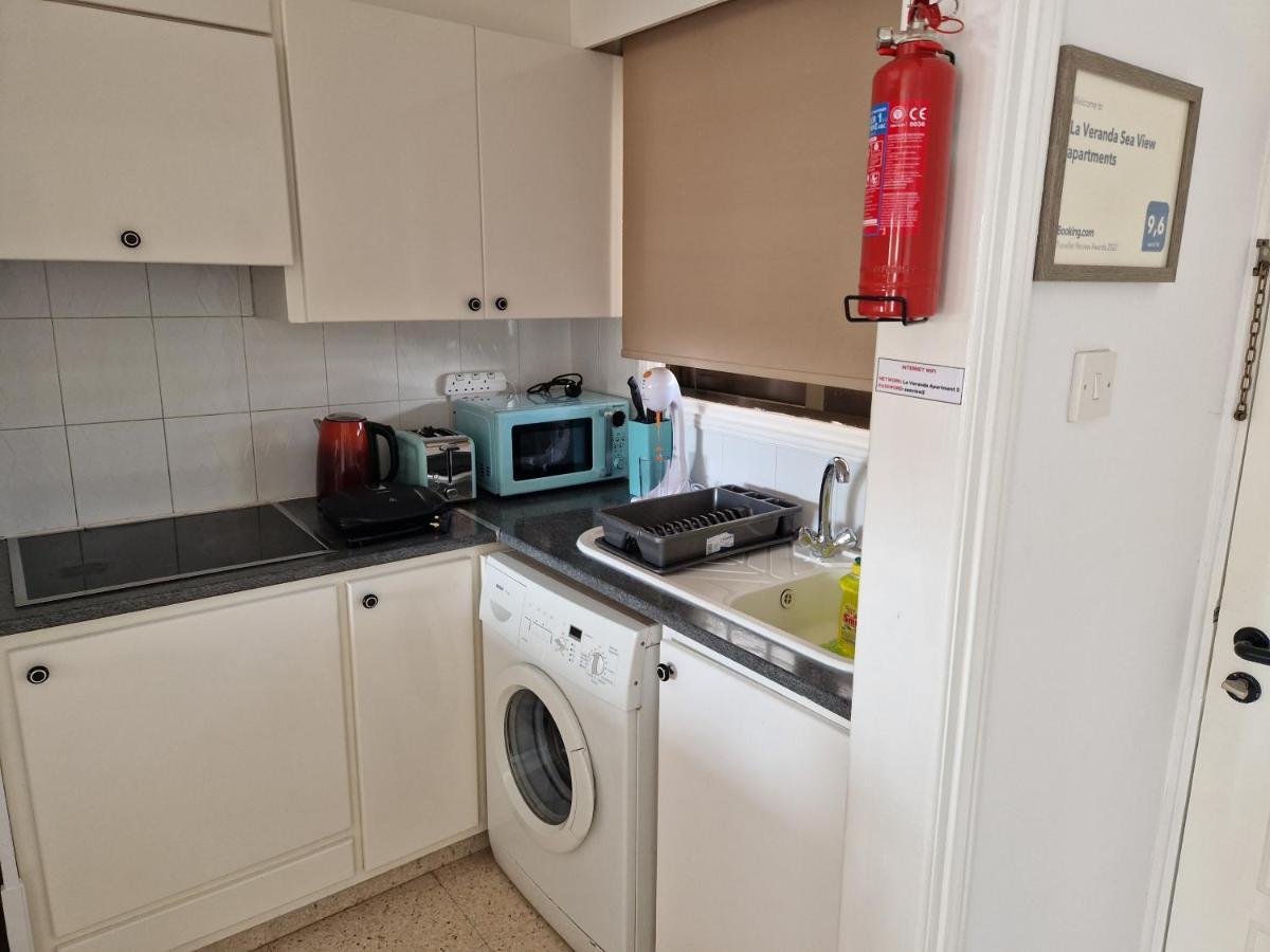La Veranda Sea View Apartments 拉纳卡 外观 照片